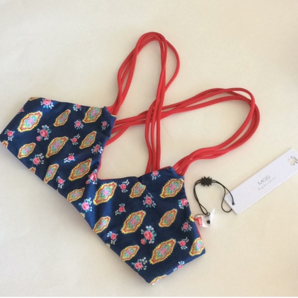Mary Grace swim reversible bikini top